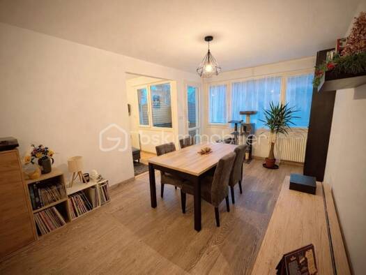 Appartement à vendre 142 000 € 4 pièces 2 chambres 77,5 m² RDC/9 Belles Portes-Savary Hérouville-Saint-Clair 14200