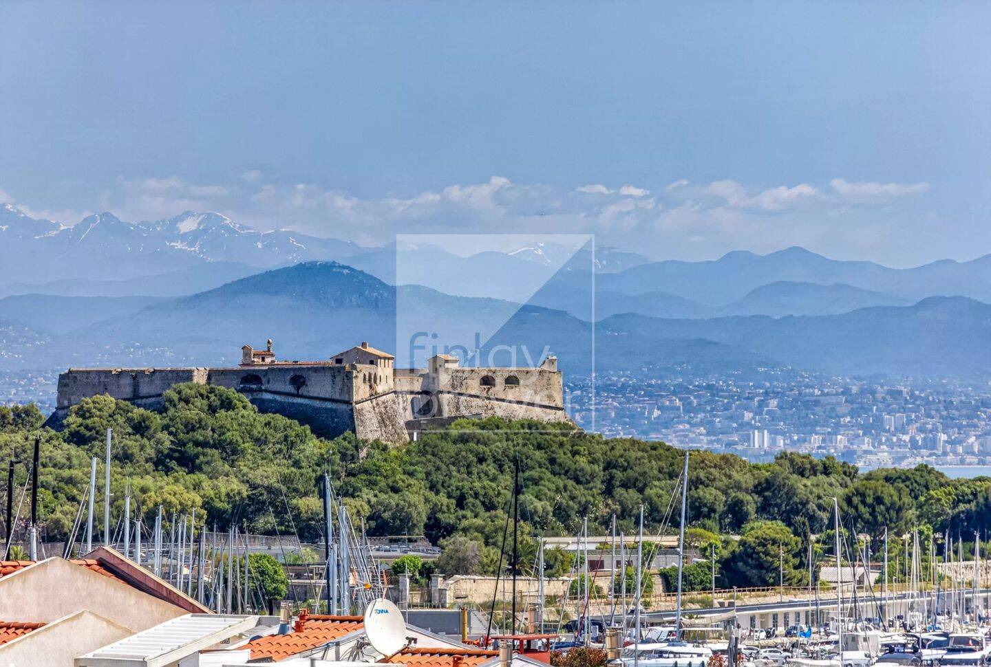 Appartement 5 pièces 206 m² · à Antibes · 206,2 m² · 1 980 000 €