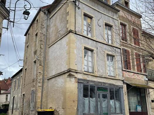 Maison à vendre 62 000 € 7 pièces 2 chambres 160 m² Ancy-le-Franc 89160