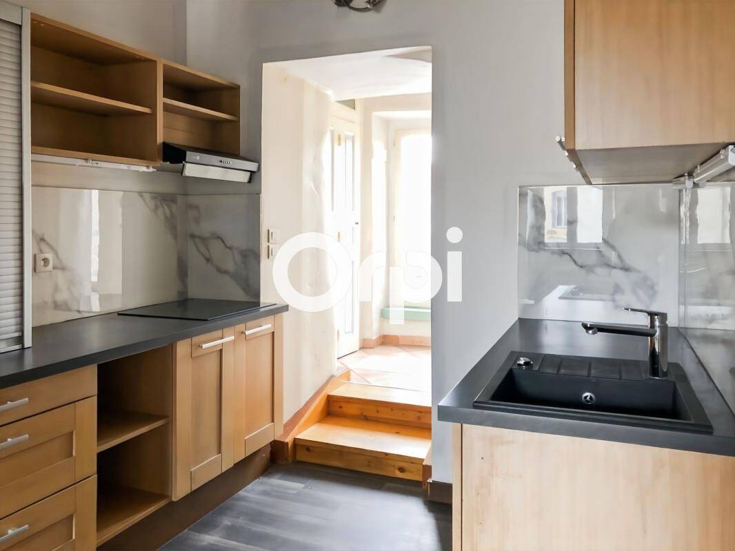Appartement 3 pièces 72 m² · à Chazelles-sur-Lyon · 71,6 m² · 530 €/mois