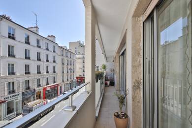 Appartement à vendre 550 000 € 2 pièces 1 chambre 51 m² Étage 2/8 Violet Commerce Paris 15ème 75015