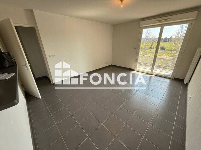 Appartement 3 pièces 63 m² · à Tarascon · 62,7 m² · 720 €