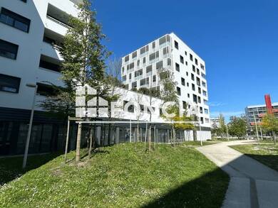 Appartement à louer 778 € 3 pièces 2 chambres 65 m² 3ème étage Le Preche Bègles 33130