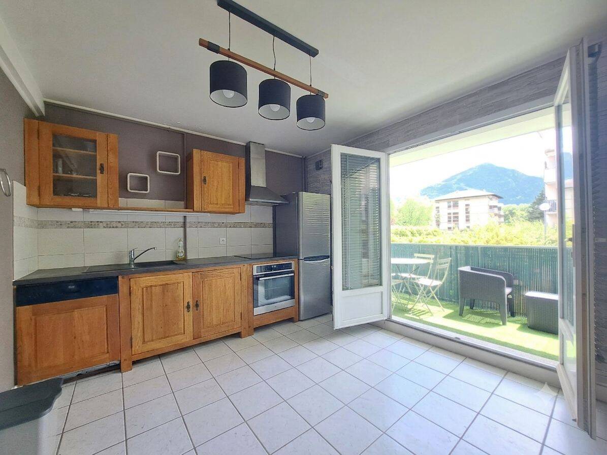 Appartement 2 pièces 56 m² · à Annecy · 55,6 m² · 280 000 €