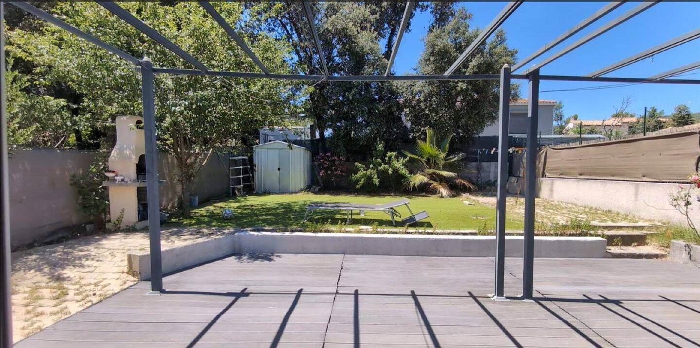 Maison 6 pièces 123 m² · à Claret · 123 m² · 309 000 €