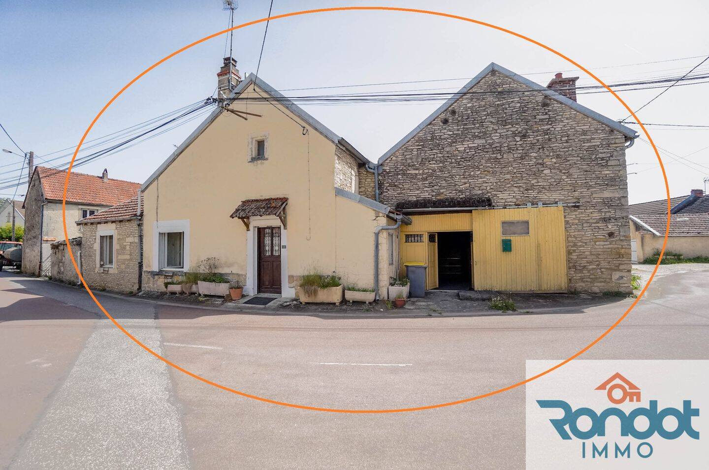 Maison 5 pièces 130 m² · à Échevannes · 130 m² · 80 000 €