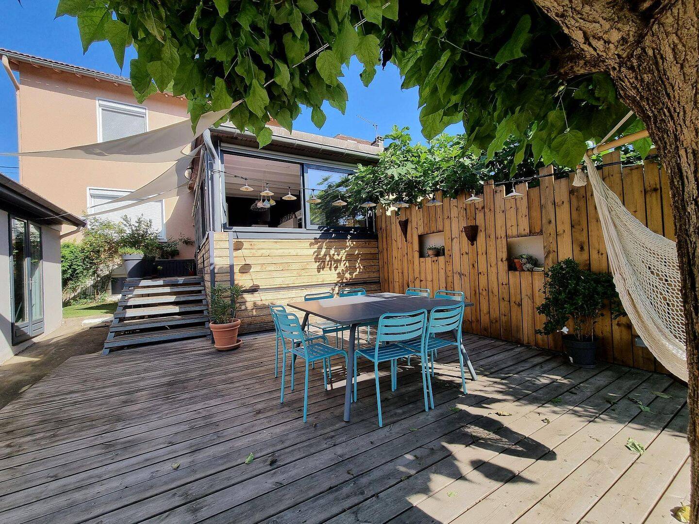 Maison 6 pièces 116 m² · à Écully · 116 m² · 550 000 €