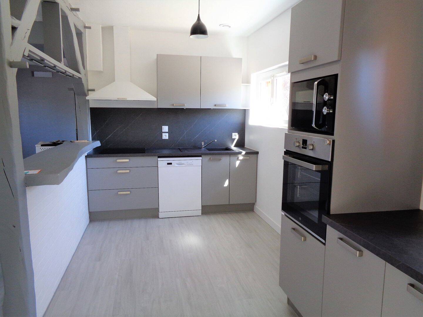 Maison 4 pièces 80 m² · à Bourges · 80 m² · 876 €/mois