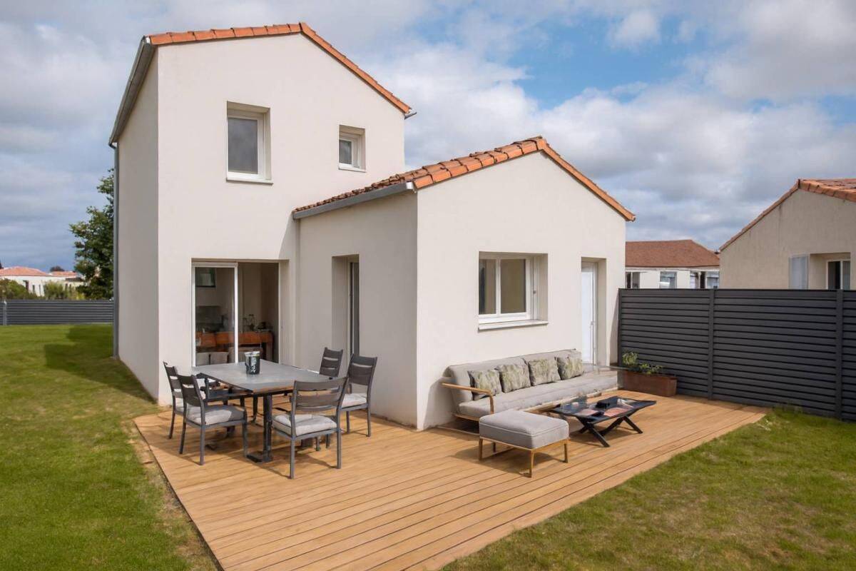 Maison 1 pièce 88 m² · à Saint-Philbert-de-Grand-Lieu · 88 m² · 328 273 €