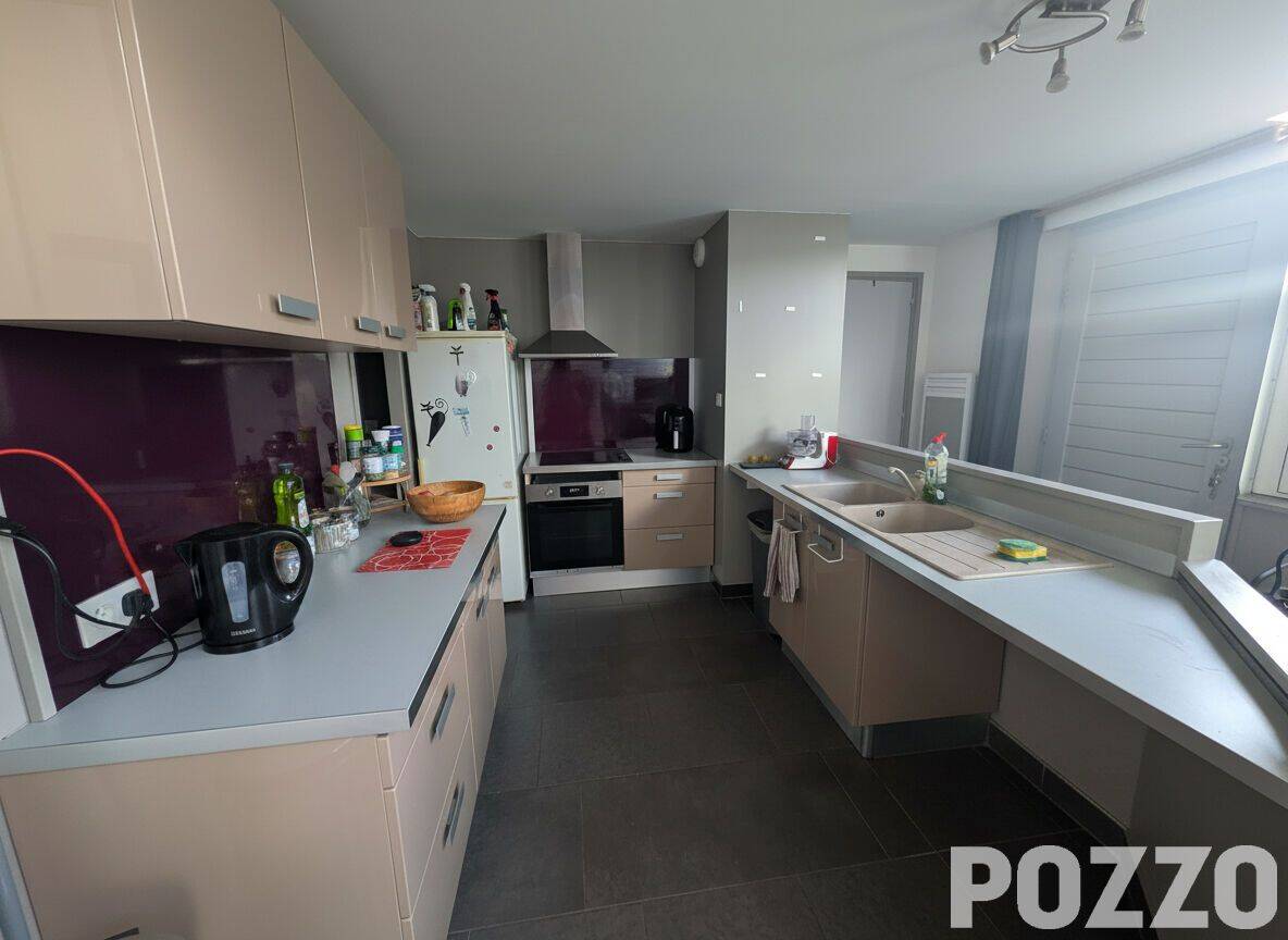 Appartement 4 pièces 85 m² · à Vire Normandie · 85 m² · 750 €