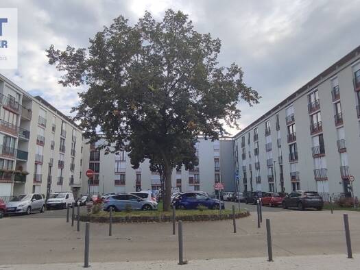 Appartement à vendre 77 000 € 5 pièces 2 chambres 85 m² RDC Argentine Beauvais 60000