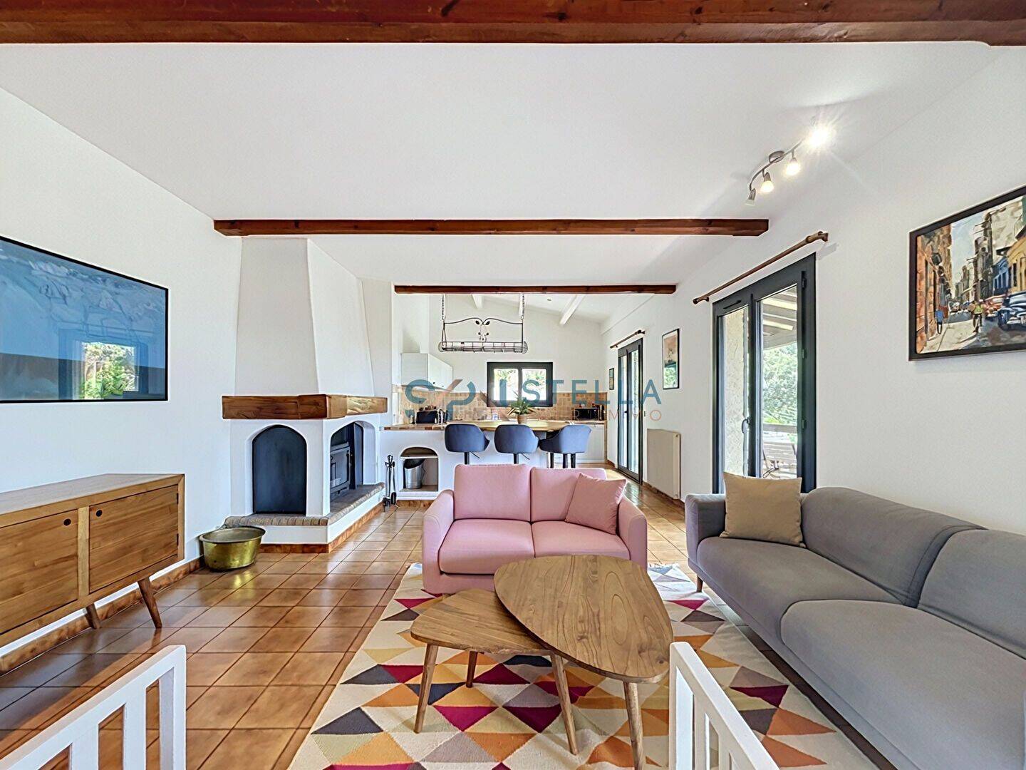 Maison 5 pièces 142 m² · à Eccica-Suarella · 142 m² · 1 650 €