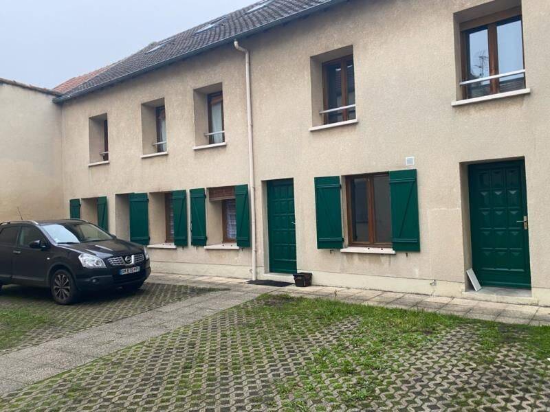 Appartement 1 pièce 24 m² · à Conflans-Sainte-Honorine · 24,1 m² · 587 €