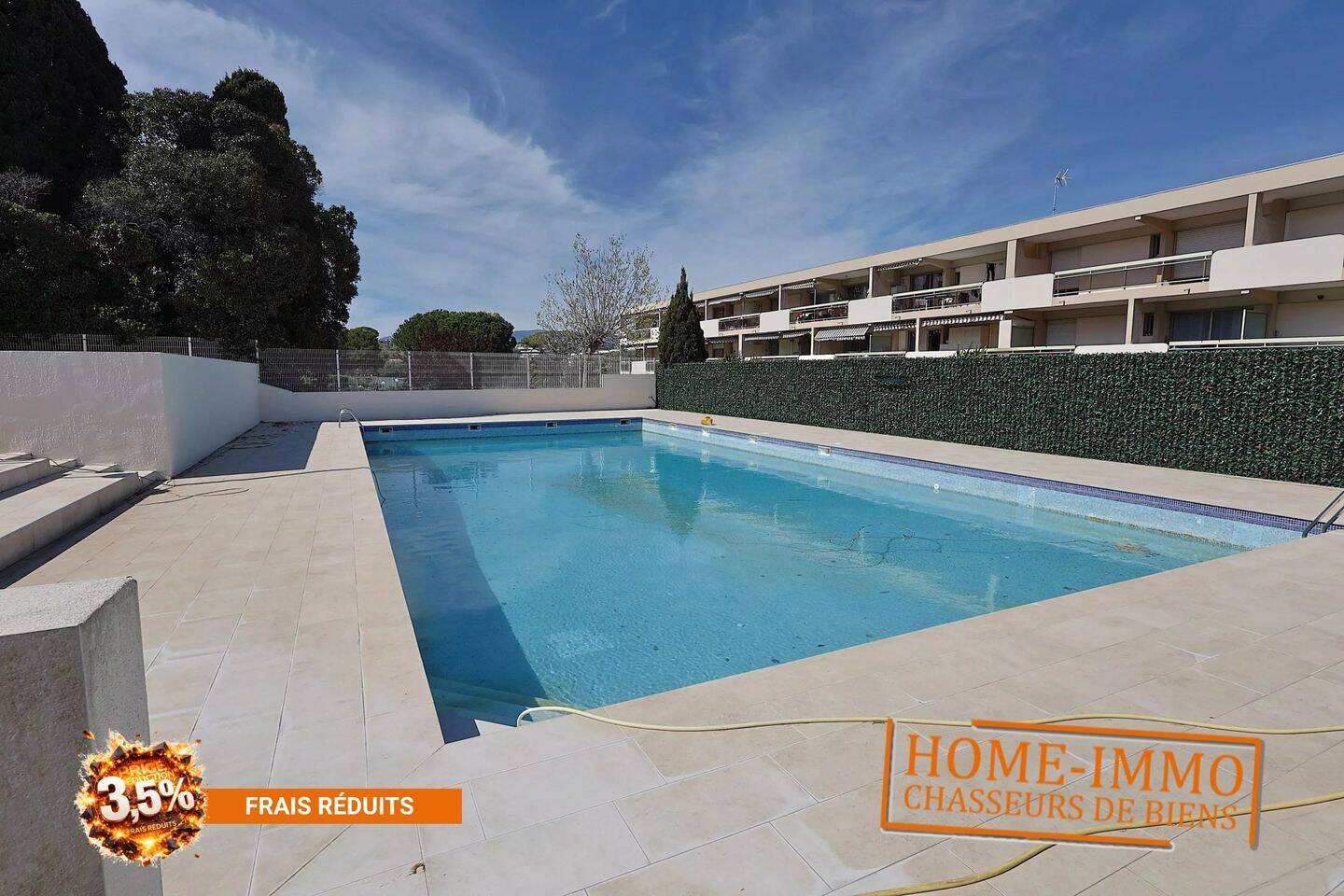 Appartement 1 pièce 28 m² · à Antibes · 27,9 m² · 99 000 €