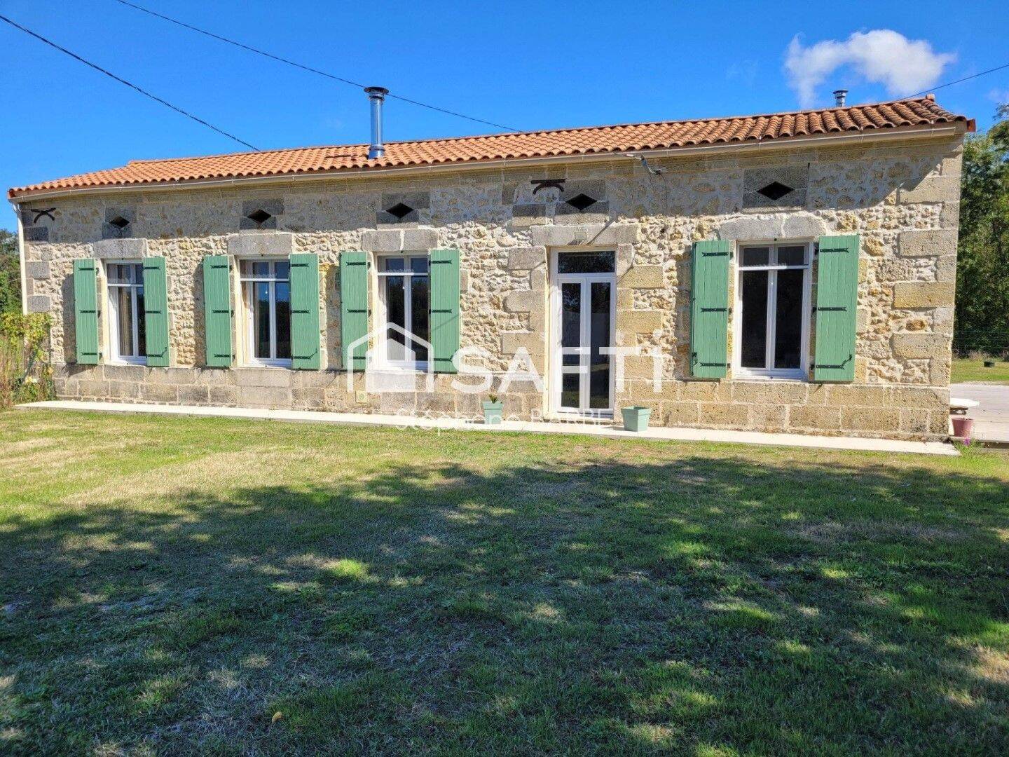 Maison 6 pièces 120 m² · à Saint-Christoly-Médoc · 120 m² · 284 000 €