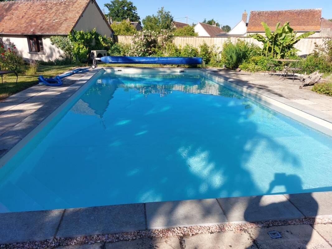 Maison 7 pièces 195 m² · à Vallée-de-Ronsard · 195 m² · 299 000 €