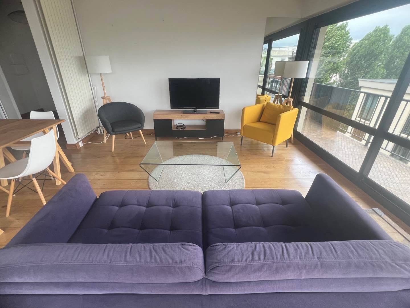 Appartement 3 pièces 69 m² · à Saint-Cloud · 69 m² · 2 300 €
