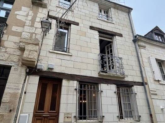Maison à vendre 196 550 € 5 pièces 4 chambres 172 m² 90 m² de terrain Chinon 37500