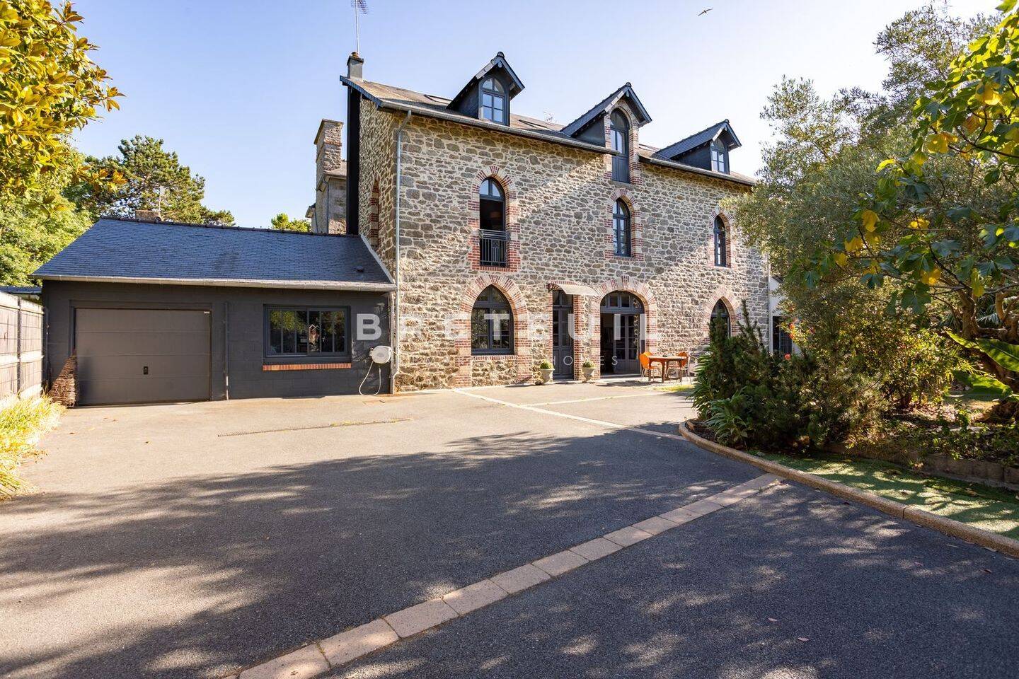 Maison 8 pièces 178 m² · à Dinard · 178 m² · 1 449 000 €