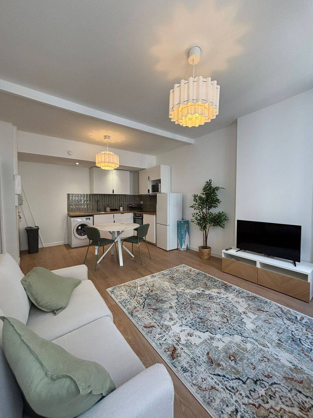 Appartement 2 pièces 33 m² · à Marseille 8ème Arrondissement · 33 m² · 900 €/mois