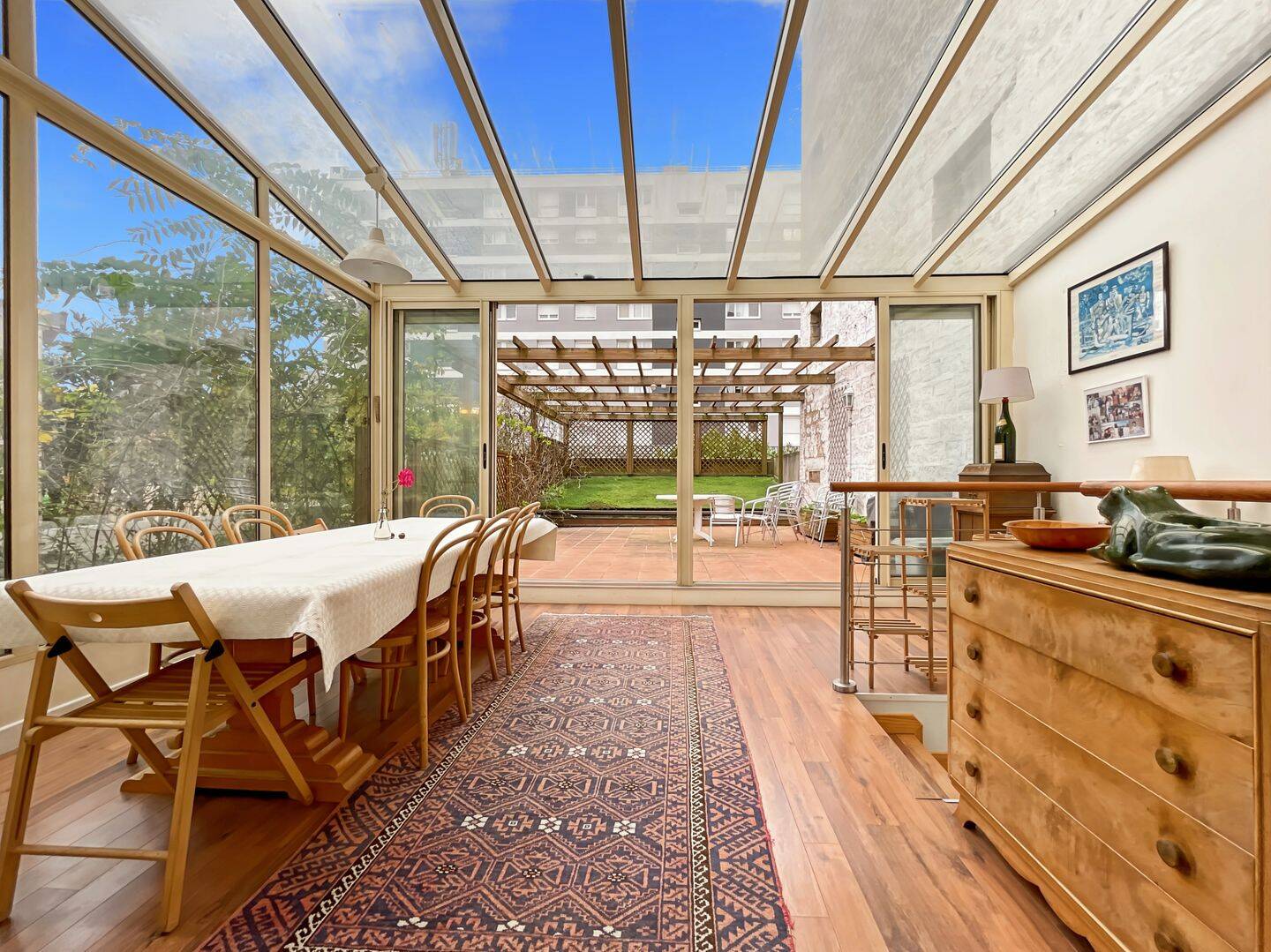 Maison 9 pièces 240 m² · à Asnières-sur-Seine · 240 m² · 850 000 €