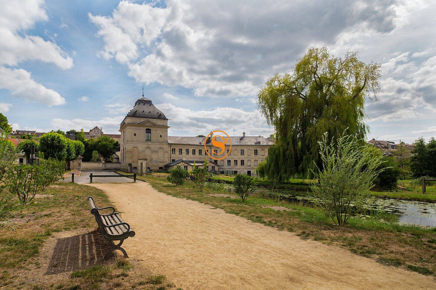 Maison 9 pièces 201 m² · à Chantilly · 200,8 m² · 787 000 €