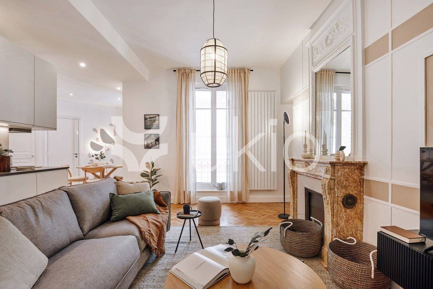 Appartement 2 pièces 65 m² · à Paris 3ème Arrondissement · 65 m² · 4 695 €/mois