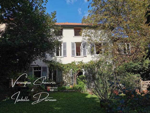 Maison à vendre 849 000 € 7 pièces 5 chambres 197,7 m² 632 m² de terrain Oullins-Pierre-Bénite 69600