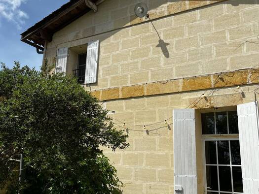 Maison à louer 1 250 € 3 pièces 2 chambres 118 m² Saint-Vincent-de-Paul 33440