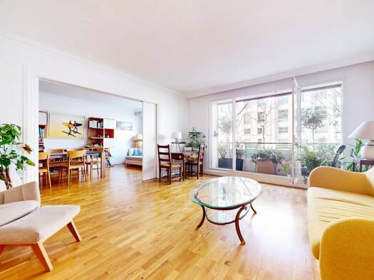 Appartement à vendre 1 500 000 € 4 pièces 2 chambres 112 m² Étage 1/6 Ecole Militaire Paris 7ème arrondissement 75007