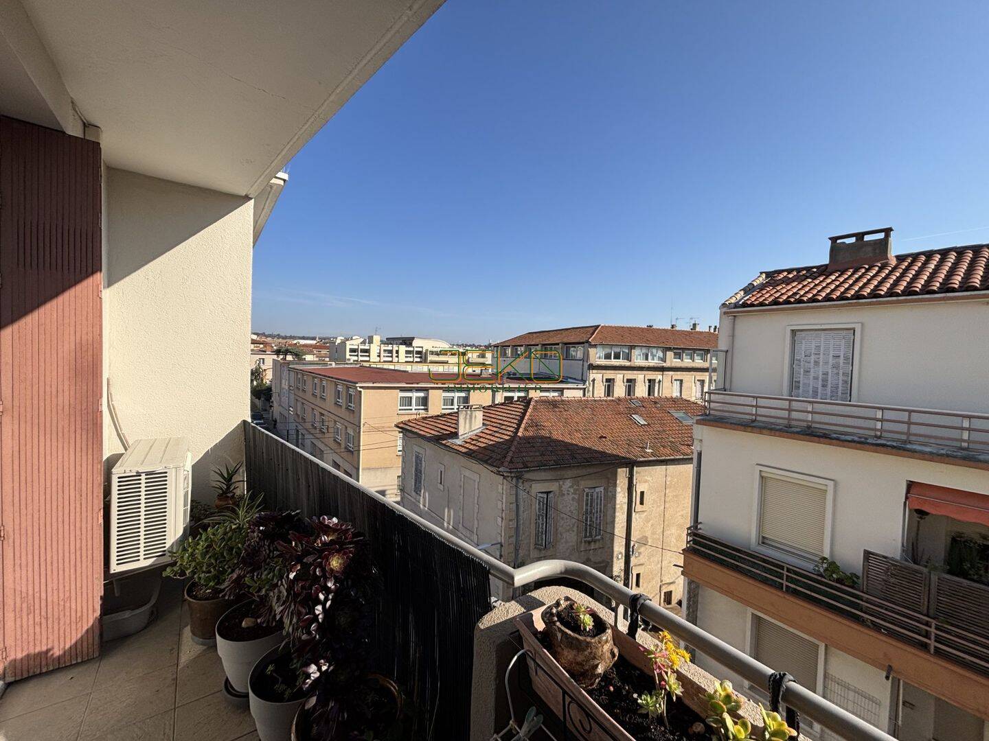 Appartement 3 pièces 83 m² · à Nîmes · 82,7 m² · 155 000 €