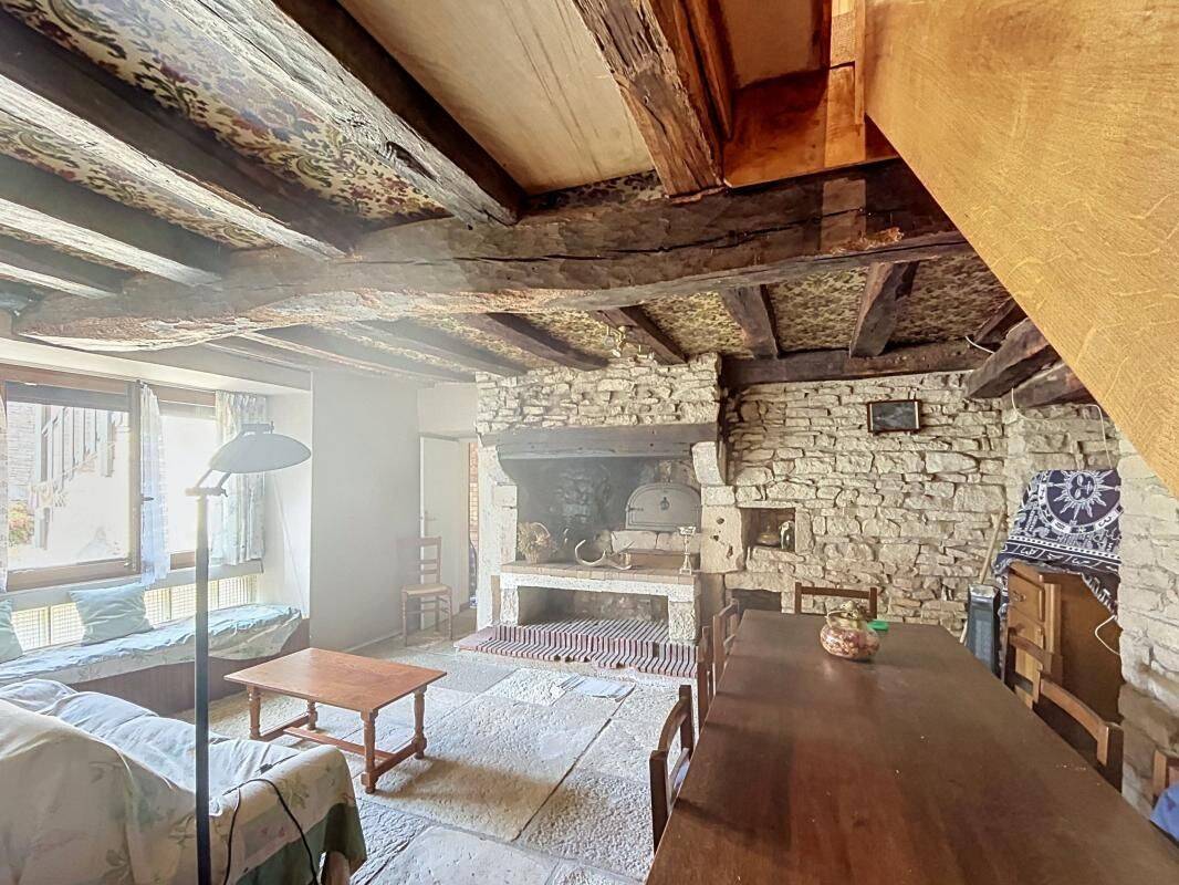 Maison 4 pièces 81 m² · à Aubaine · 81 m² · 92 000 €