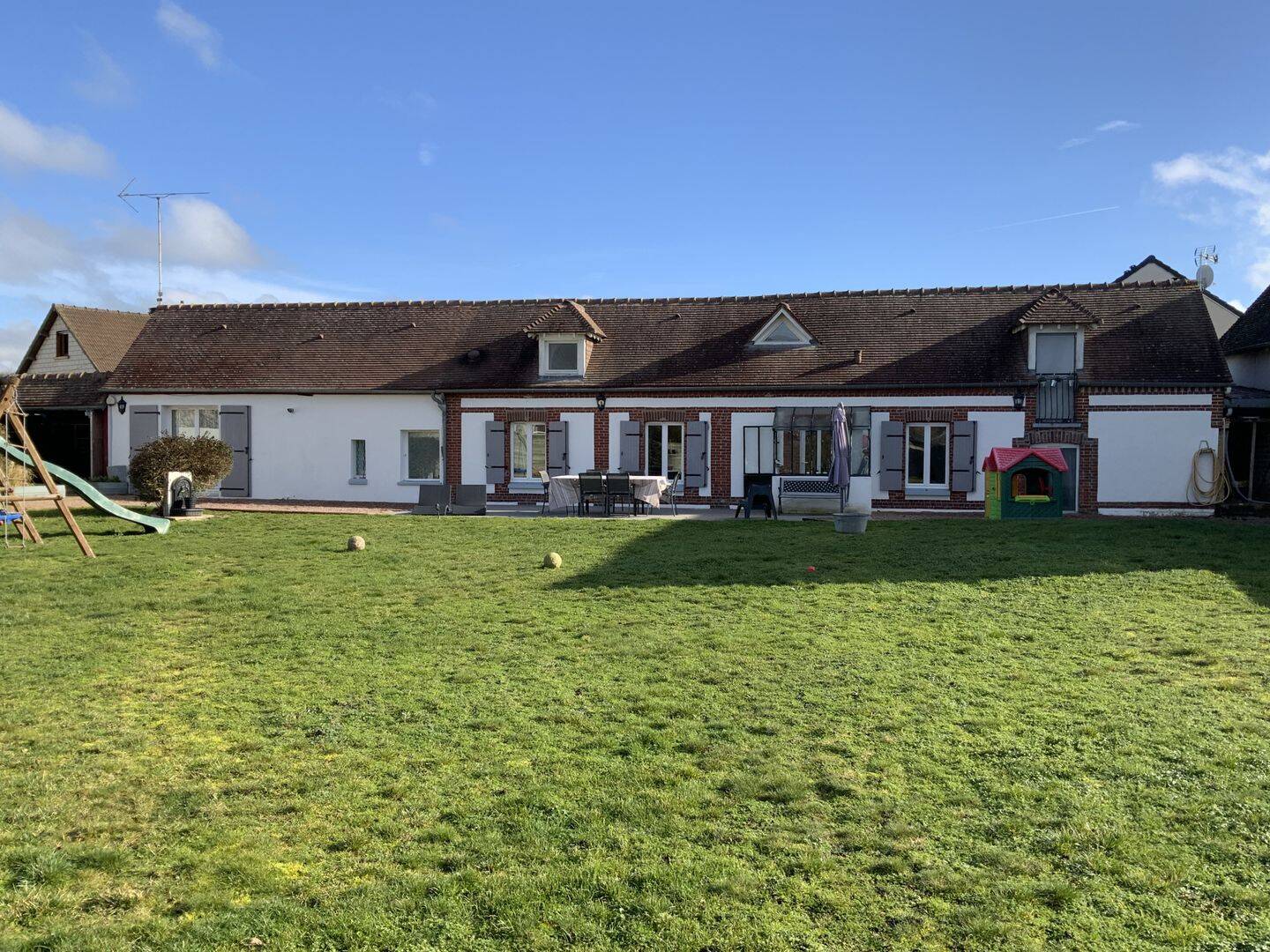 Maison 6 pièces 102 m² · à Gravigny · 102 m² · 234 000 €