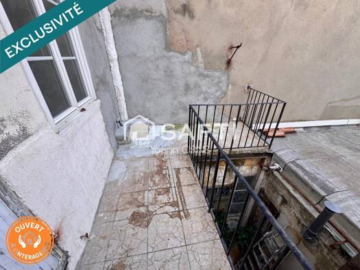 Appartement à vendre 158 000 € 1 pièce 1 chambre 28 m² Étage 1/2 Centre Ville La Ciotat 13600