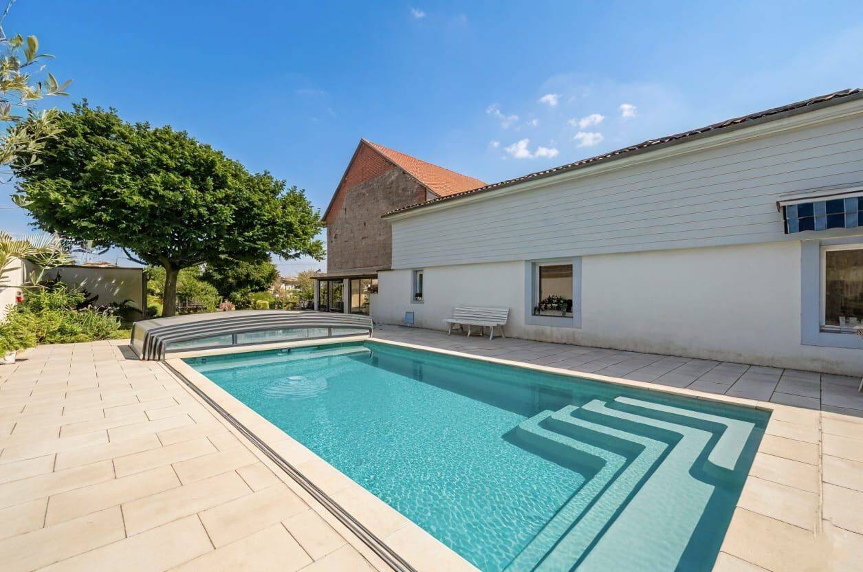 Maison 9 pièces 292 m² · à Reiningue · 292 m² · 499 000 €