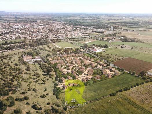 Terrain à vendre 104 900 € 247 m² de terrain Bessan 34550