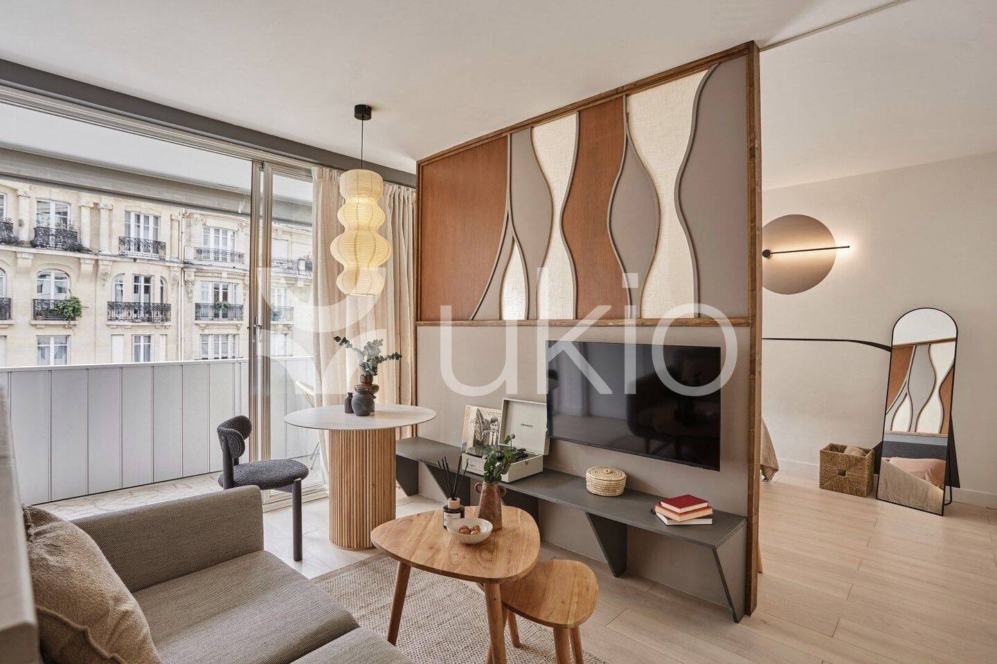 Appartement 2 pièces 52 m² · à Paris 16ème Arrondissement · 52 m² · 2 930 €