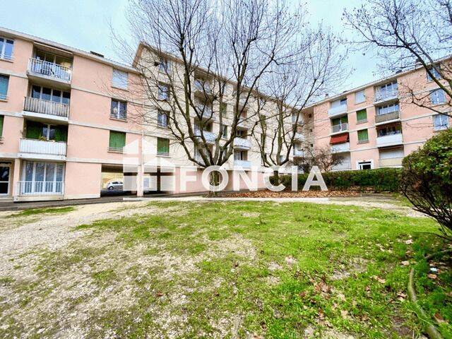 Appartement 4 pièces 65 m² · à Vitrolles · 65 m² · 966 €/mois