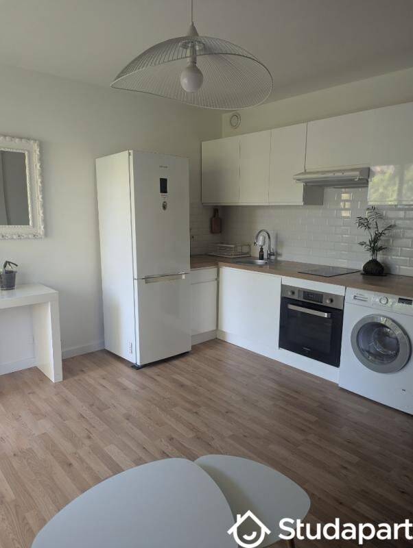 Appartement 1 pièce 32 m² · à Antibes · 32 m² · 990 €