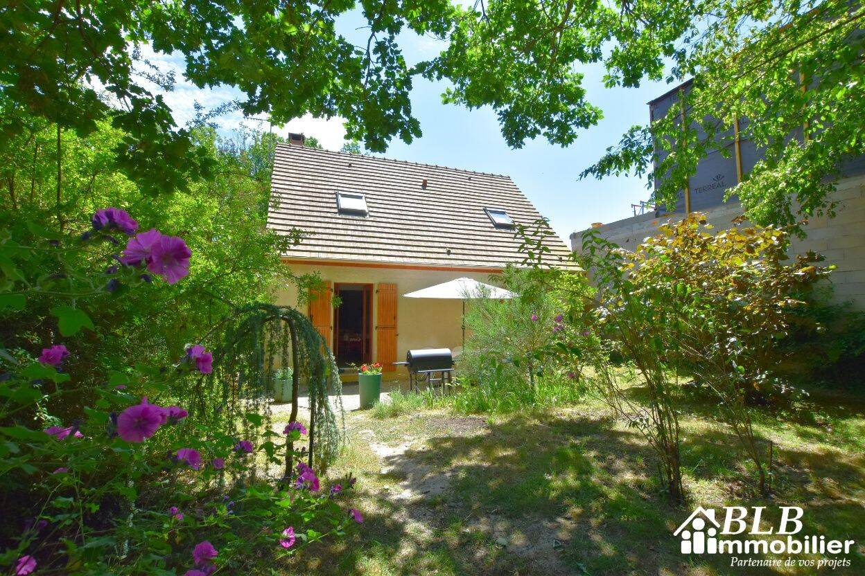 Maison 5 pièces 82 m² · à Les Essarts-le-Roi · 82 m² · 345 050 €