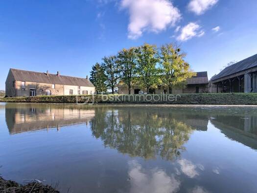 Maison à vendre 569 000 € 7 pièces 4 chambres 194,5 m² Douchy-Montcorbon 45220