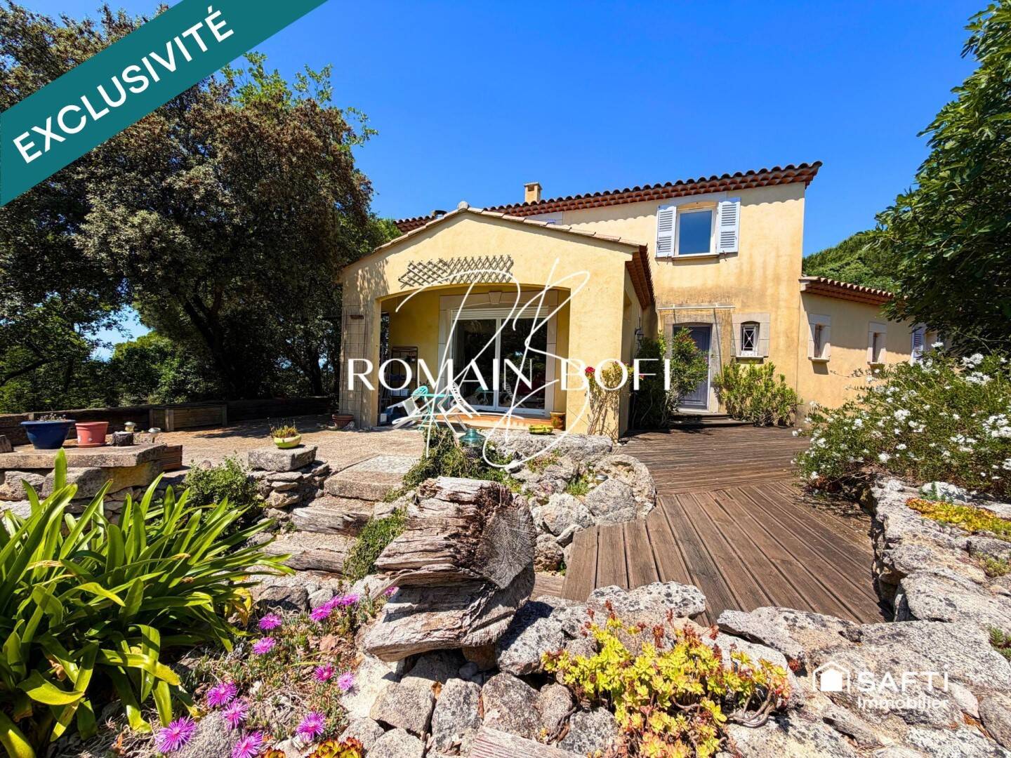 Maison 4 pièces 156 m² · à Sainte-Anastasie · 156 m² · 439 000 €