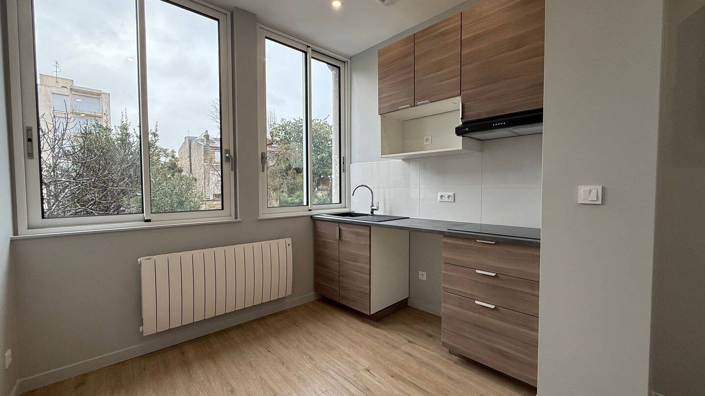 Appartement 1 pièce 19 m² · à Bordeaux · 19,2 m² · 595 €