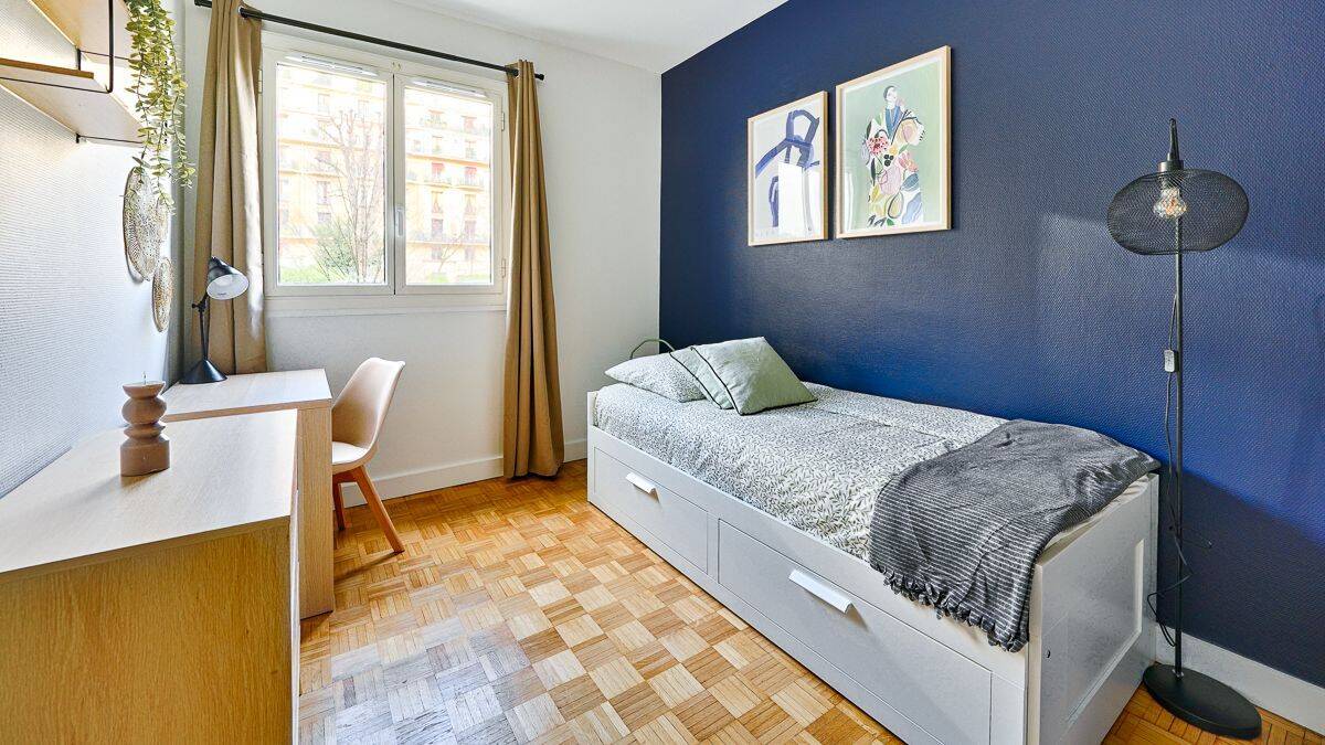 Appartement 1 pièce 9 m² · à Paris 16ème Arrondissement · 9,4 m² · 1 200 €