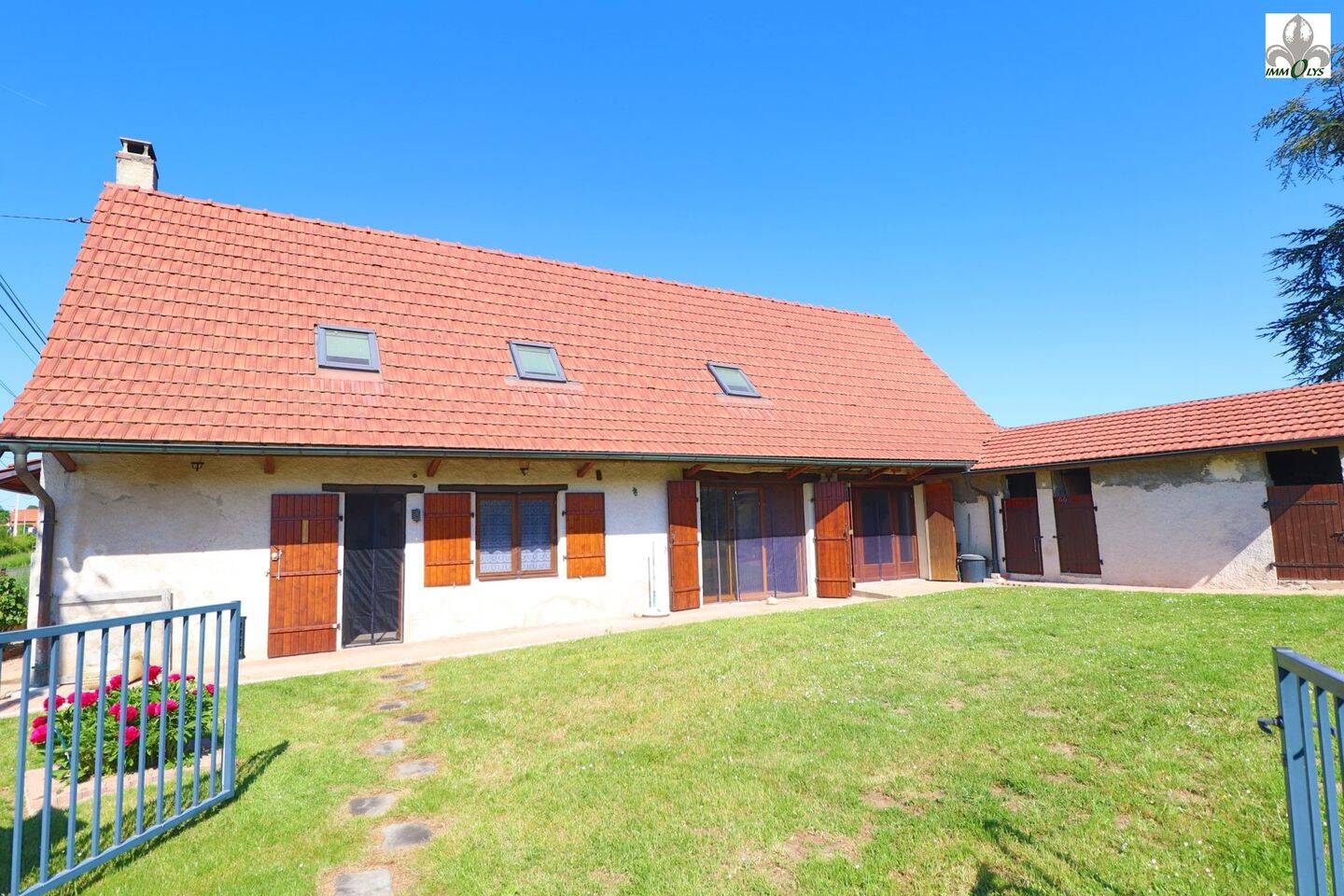 Maison 6 pièces 172 m² · à Clux-Villeneuve · 172 m² · 160 000 €