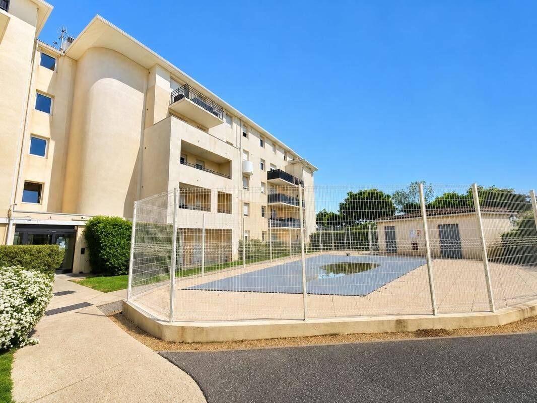 Appartement 4 pièces 70 m² · à Avignon · 70 m² · 160 000 €