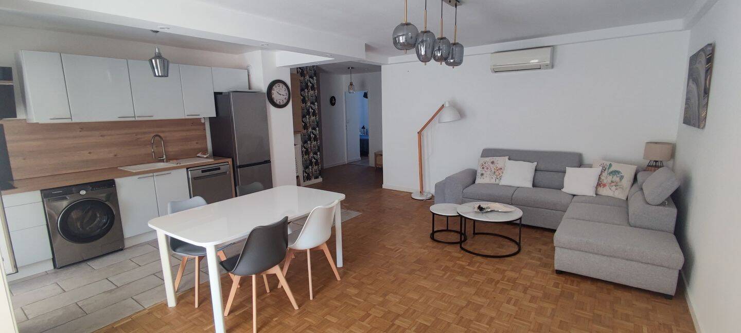 Appartement 4 pièces 84 m² · à Marseille 8ème Arrondissement · 84 m² · 1 750 €/mois