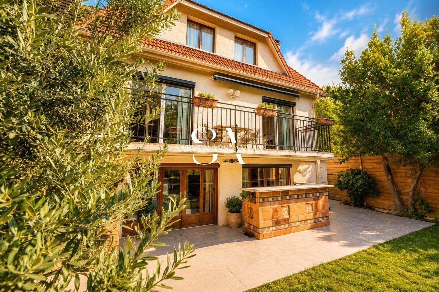 Maison 6 pièces 237 m² · à Alfortville · 237 m² · 799 000 €