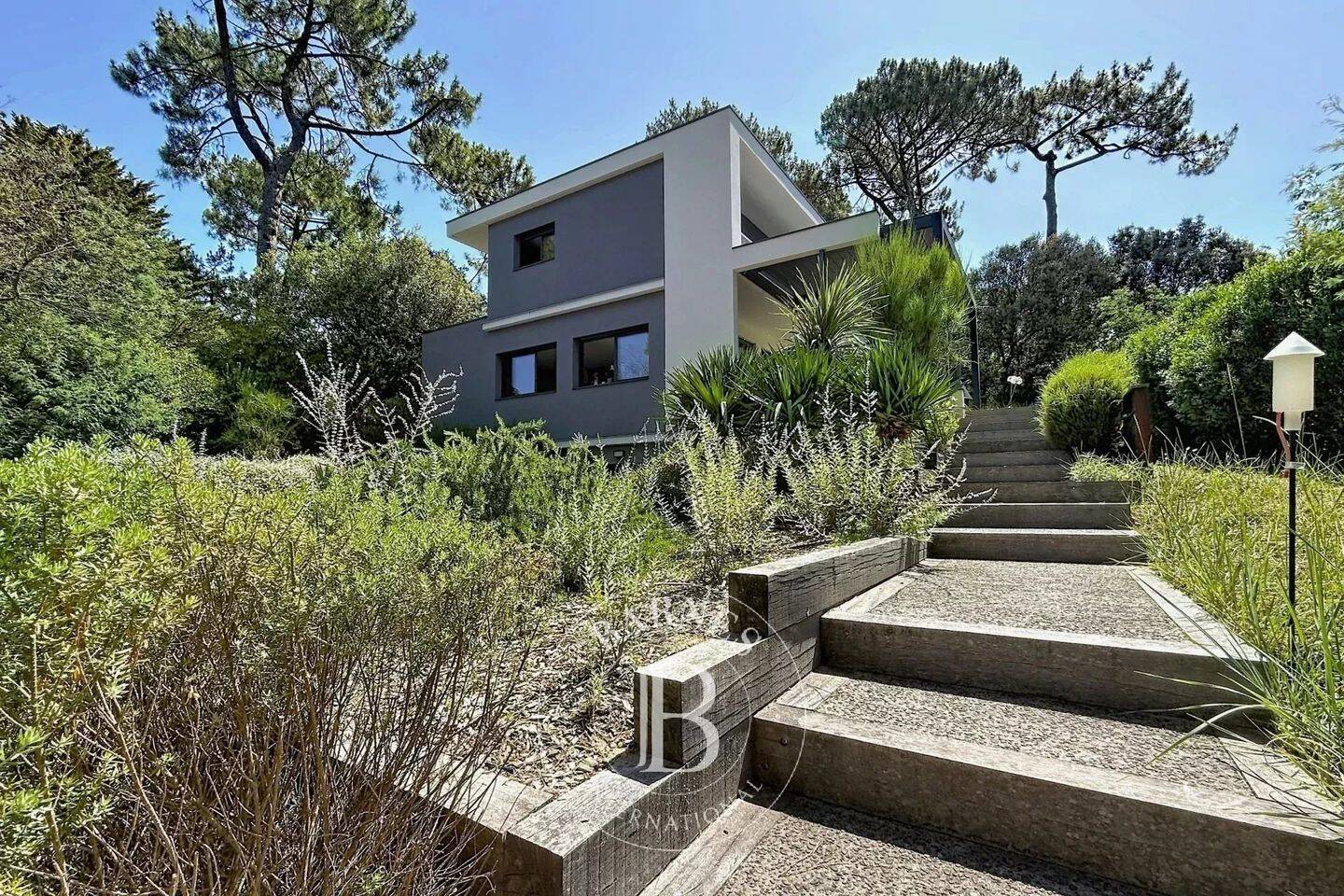 Maison 6 pièces 216 m² · à La Teste-de-Buch · 215,7 m² · 2 990 000 €