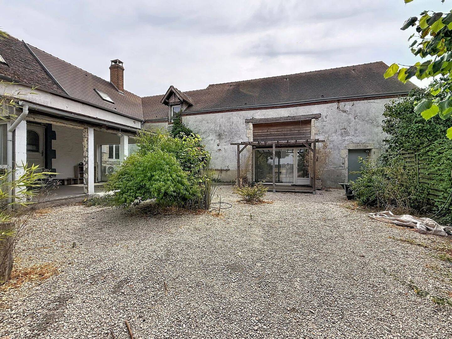 Maison 8 pièces 209 m² · à Saint-Cyr-en-Val · 209 m² · 289 990 €